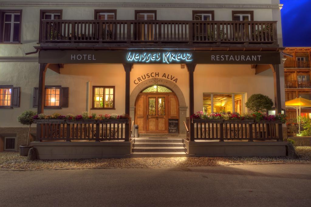 Hotel Weisses Kreuz Bergün Eksteriør bilde